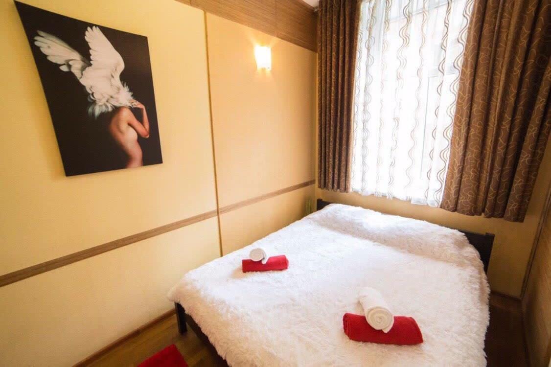 RK Central Avenue Apartment Lviv Extérieur photo